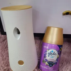 Búcaro Glade + fragancia + pila