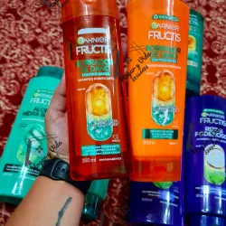 Juego d shampo y acondicionador Garnier 350ml , Borrador d daño