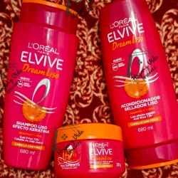Juego d shampoo + acondicionador Lore'al 680ml + mascarilla 300ml Dream Lisso