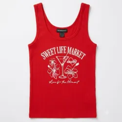 Camiseta roja verano