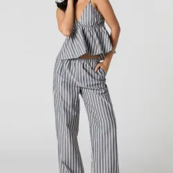 Conjunto de rayas gris