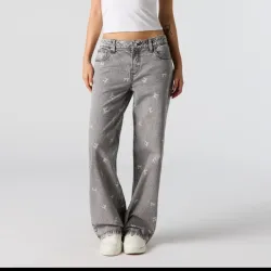 Jean baggy gris lazos