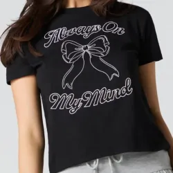 Pulover negro corto bow design