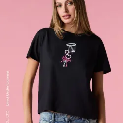 Pulover negro diesño rosa