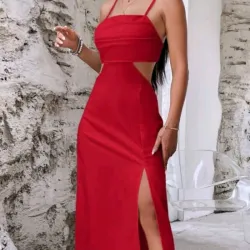 Vestido rojo largo elegante.