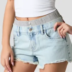 Short corto claro