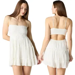 Vestido blanco corto espalda afuera