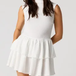Vestido blanco de cuello