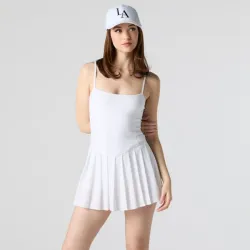 Vestido blanco plisado 