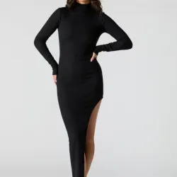 Vestido negro largo asymmetric.