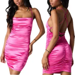 Vestido rosado corto satinado