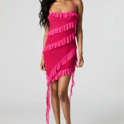 Vestido rosado de vuelo