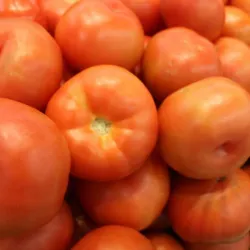Tomates 60 cup por libra 