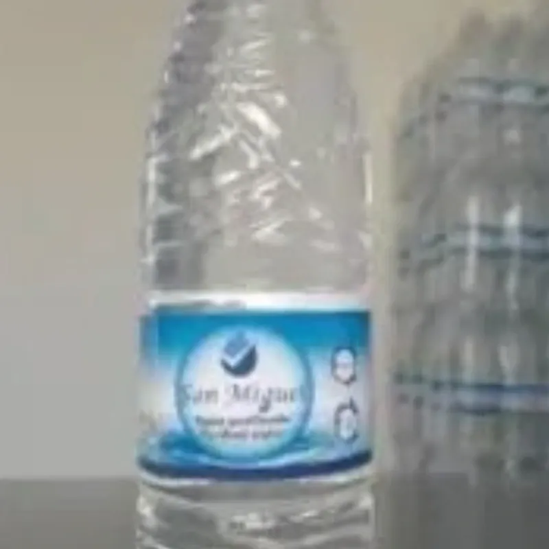 Agua natural San Miguel
