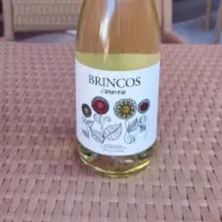 Vino espumoso Brincos