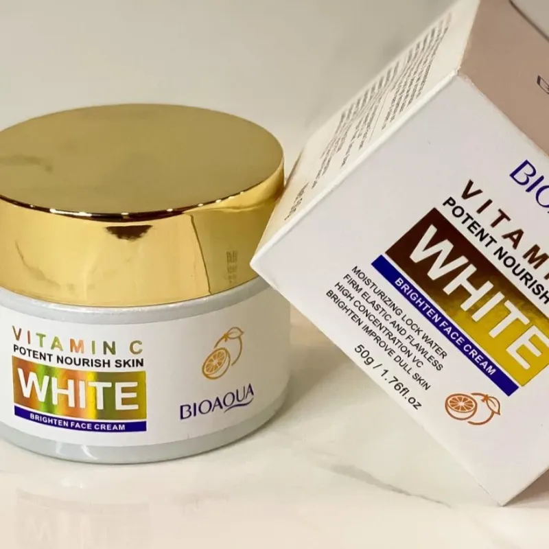 Crema facial iluminadora e hidratante