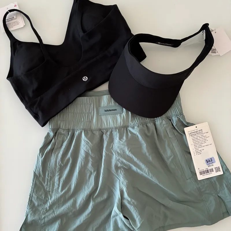 Short Lightweight 