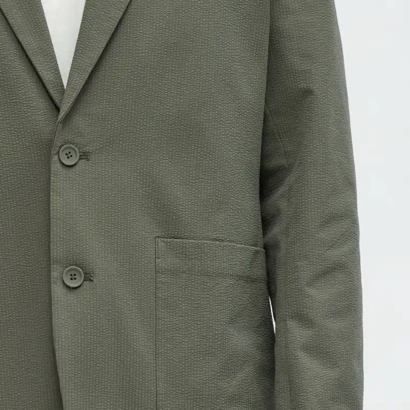 Blazer Sucker