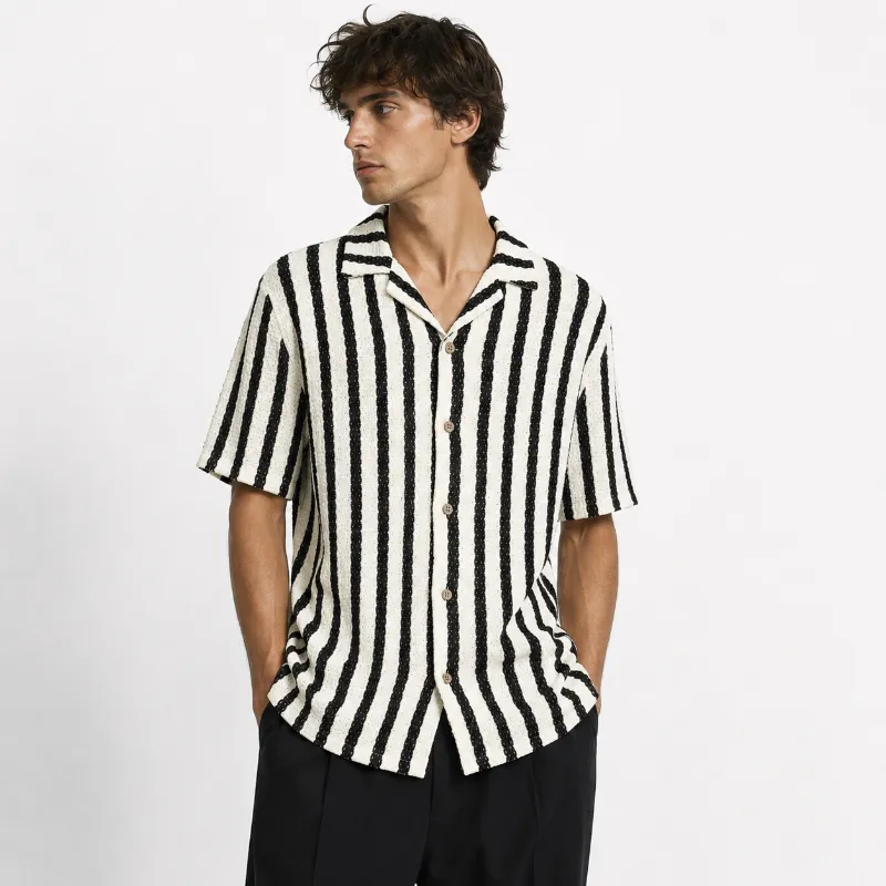 Camisa Yuta
