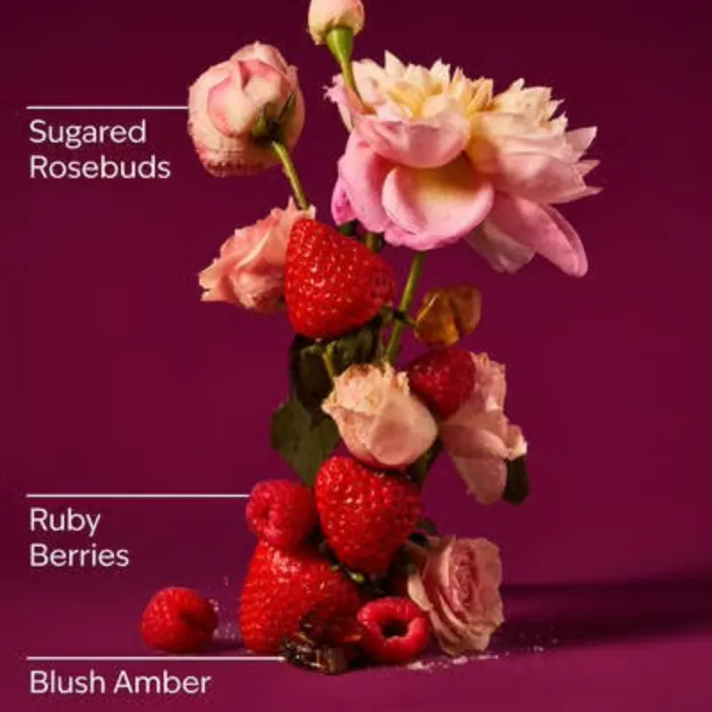 Covered In Rose Candle