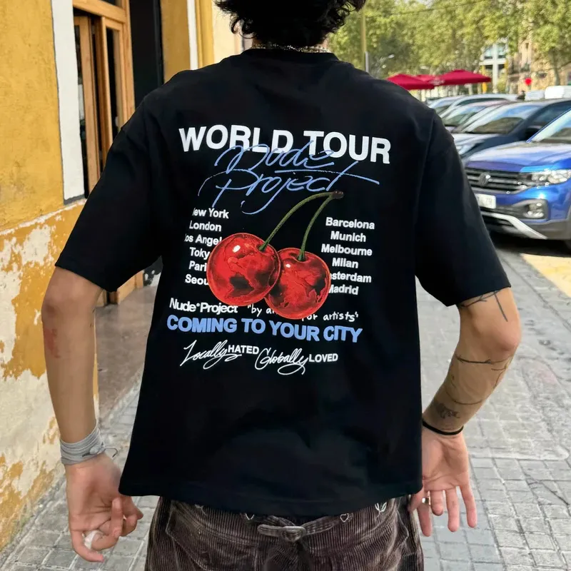 Nude Tour