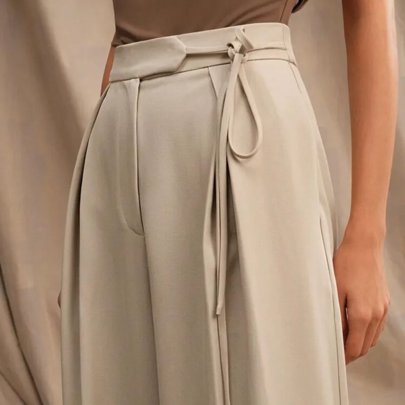 Pantalón plisado 