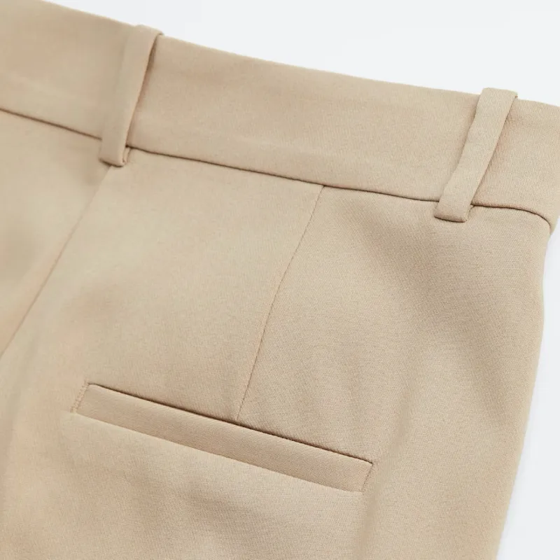 Pantalón slacks