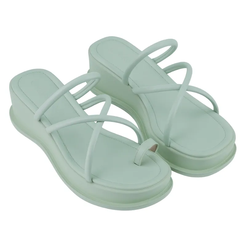 Sandalias cuadradas