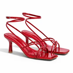 Sandalias efecto agrietado