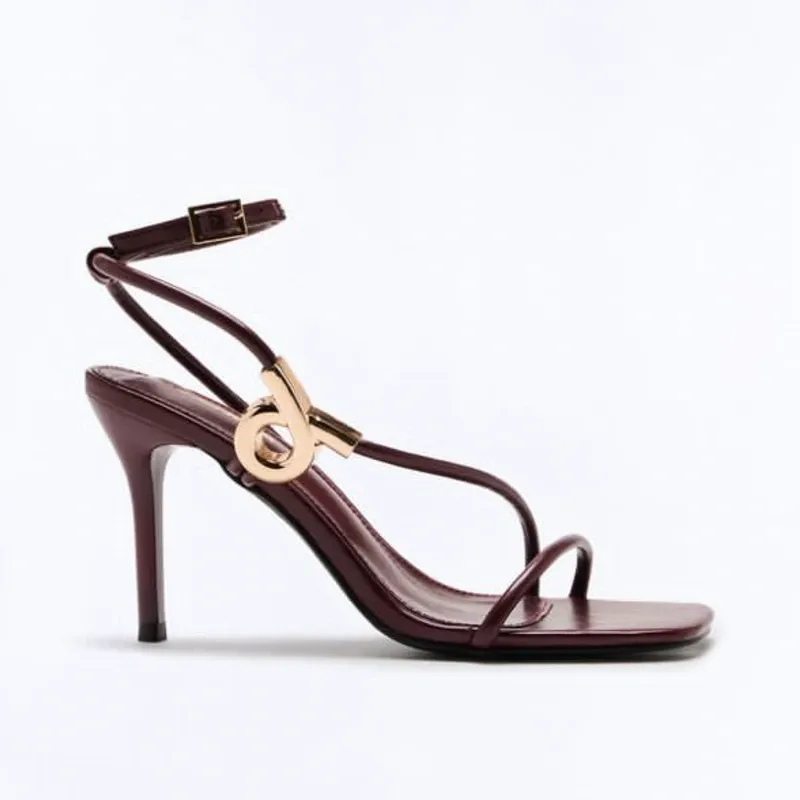 Sandalias Kaesy