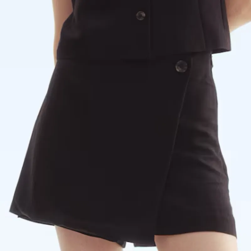 Saya Skort