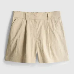 Short Camel