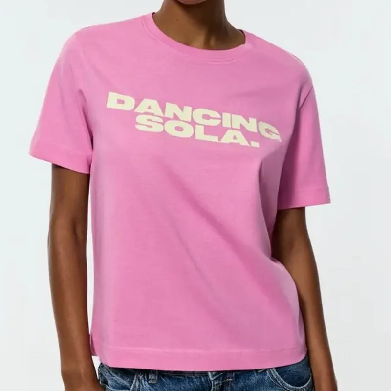 T Shirt Dancing
