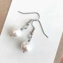 Aretes que cuelgan
