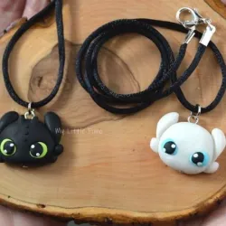 Collares con figurita