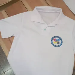 Pullovers dry fit con cuello