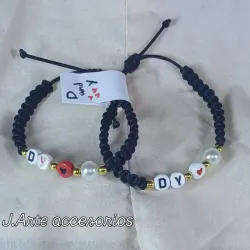 Pulseras tejidas 2