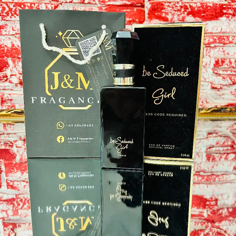 Be Seduced Girl Johan B