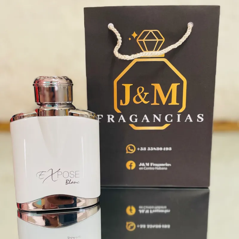 Expose Blanc Maison Alhambra 