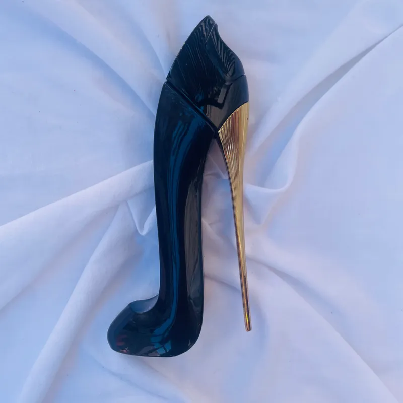 GOOD GIRL CAROLINA HERRERA