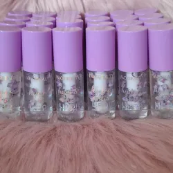 Brillo aplicador ancho Kuromi 