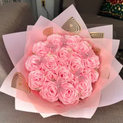 Ramo de rosas enternas 