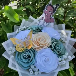 Ramo de Rosas Eternas 