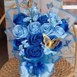 Ramo de Rosas Eternas 💙