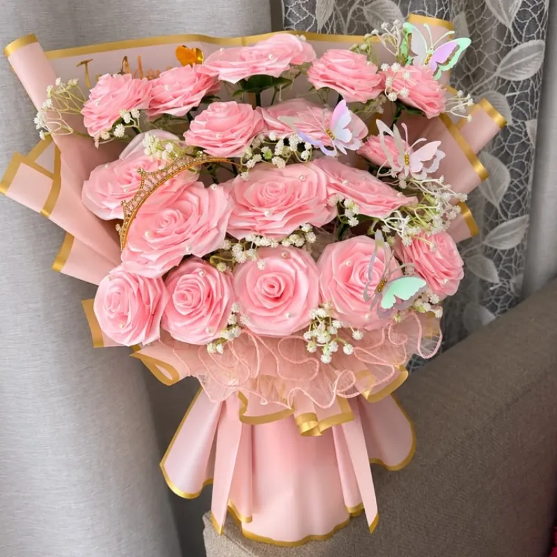 Ramo de rosas eternas 💖