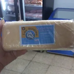 Queso Tipo Gouda Artesanal 920g