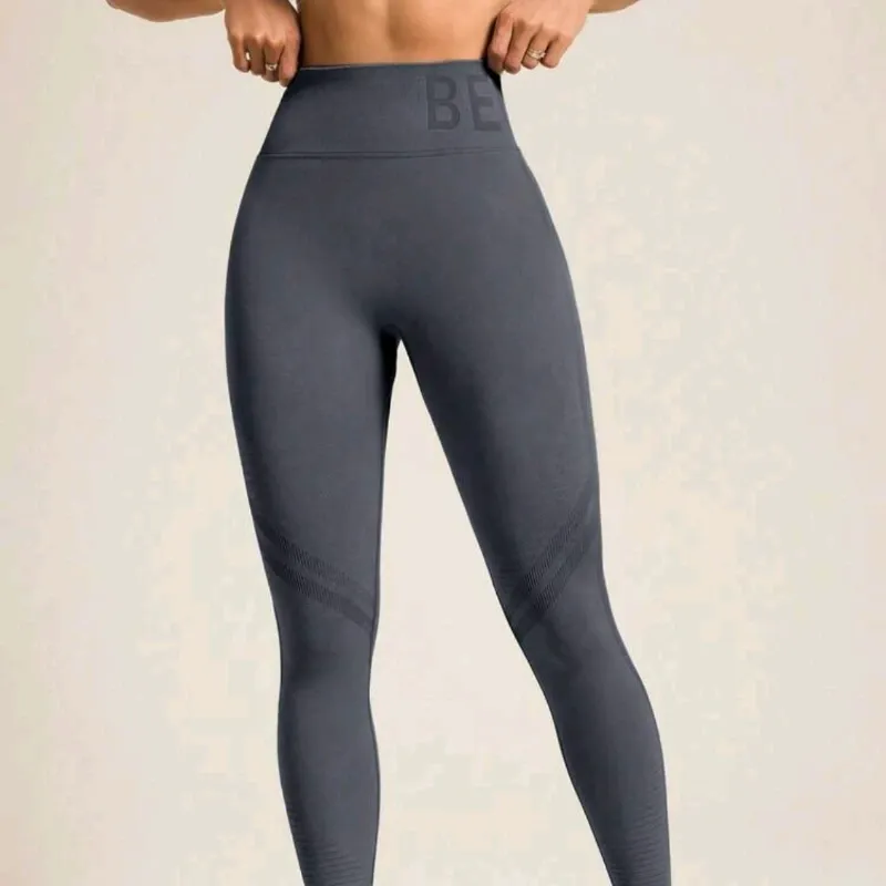 Talla S, M y L