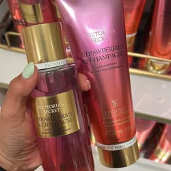 Strawberries and Champagne Colonia y Locion 