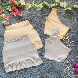 Conjuntos de falda y blusa con abertura al costado 