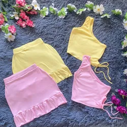 Conjuntos de falda y blusa con abertura al costado 